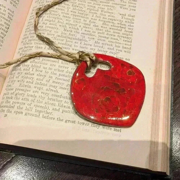 Vintage gold and red necklace - Picture 3 of 8